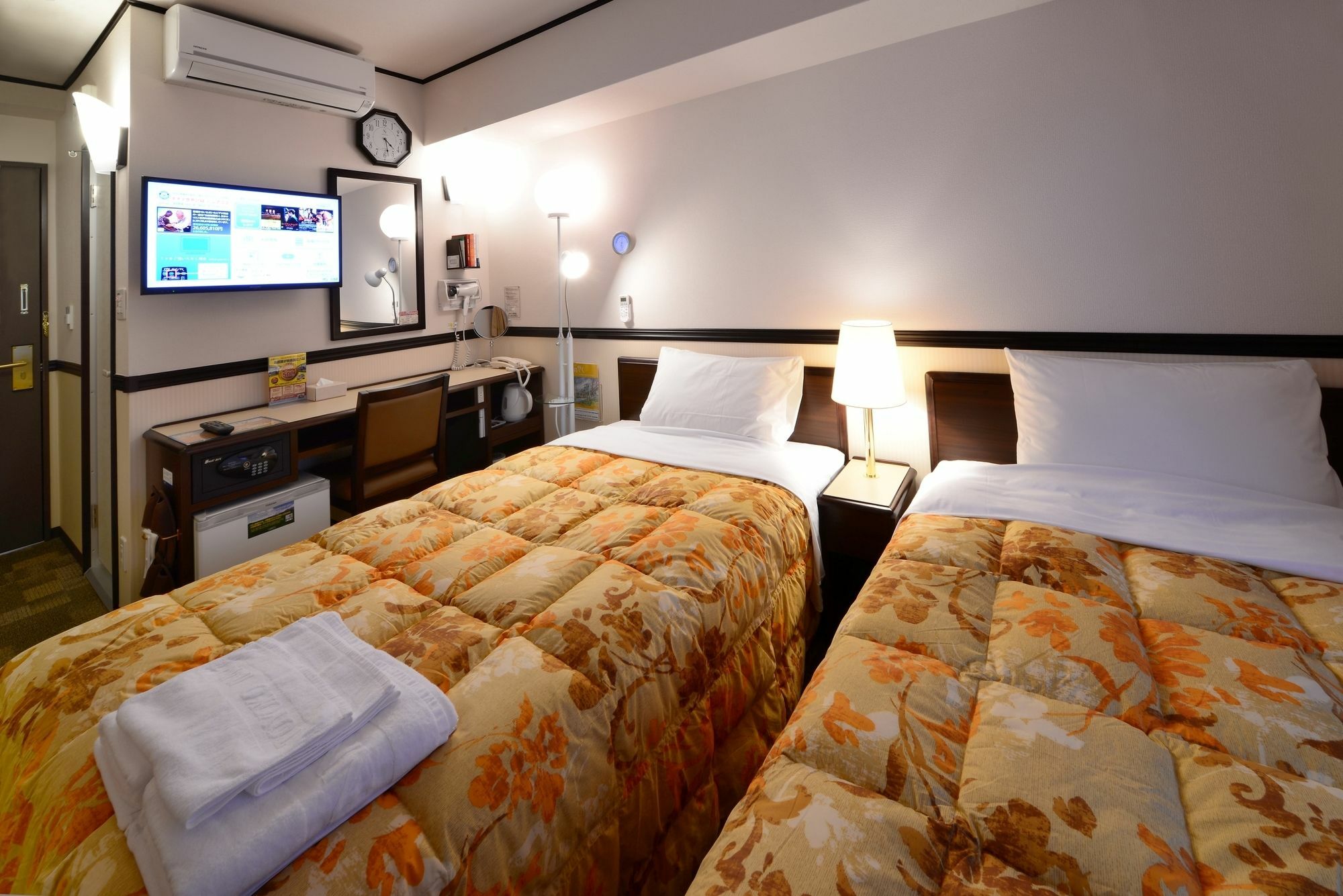 Toyoko Inn Kanda Akihabara Tokyo Eksteriør bilde